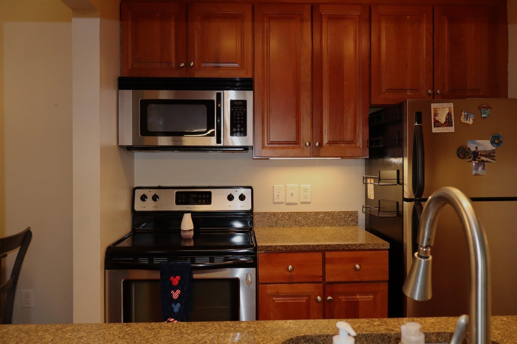 Photo of 144 Eastern Avenue #103, Manchester, NH 03104 (MLS # 5107412)