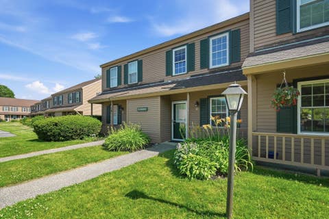 Photo of 81 Hayes Avenue, South Burlington, VT 05403 (MLS # 5101664)