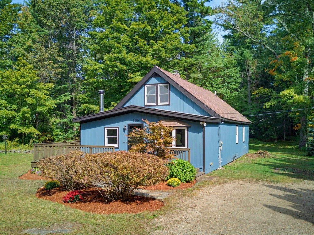 Photo of 195 Pleasant Street, Epping, NH 03042 (MLS # 5111114)