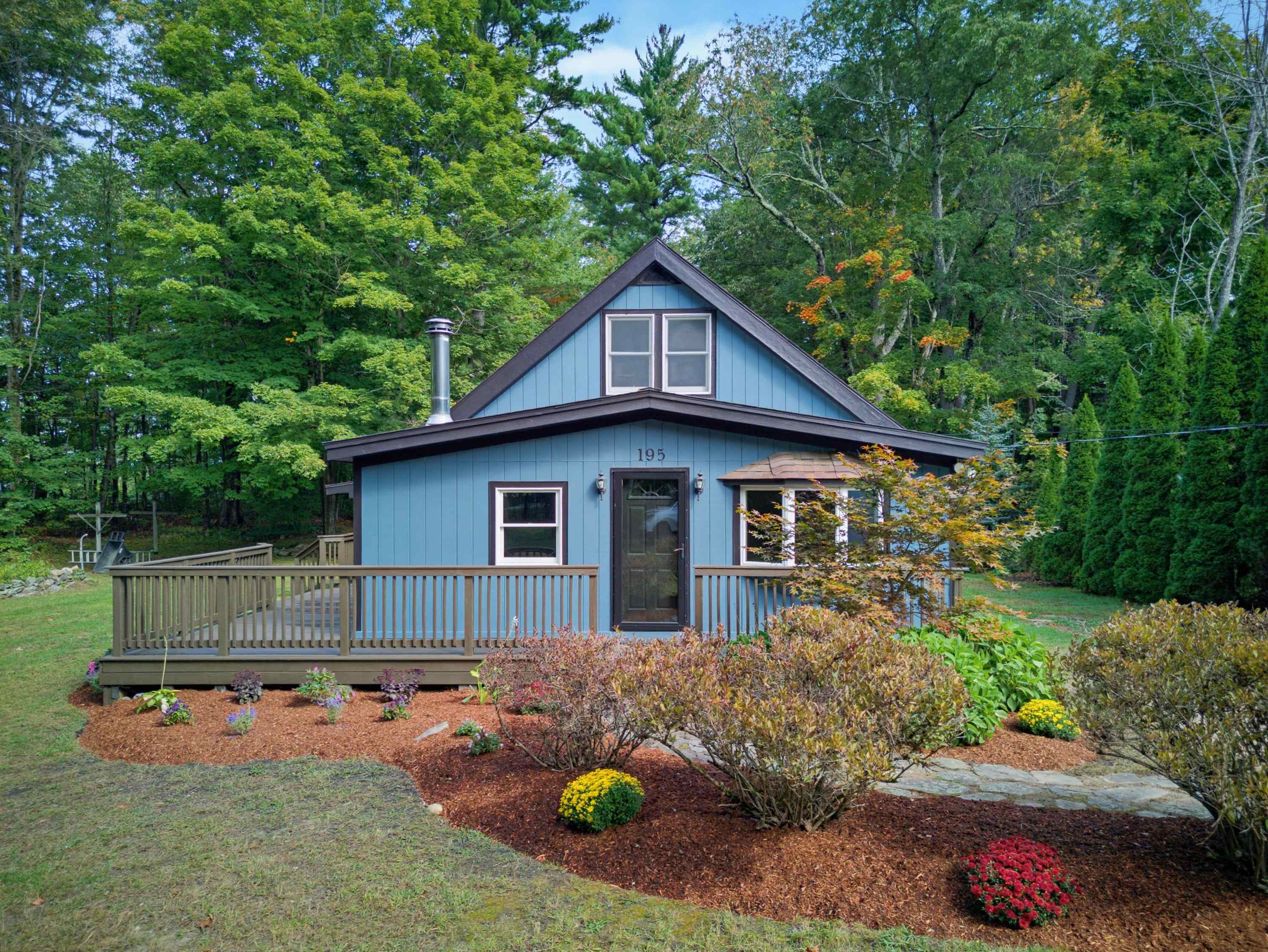 195 Pleasant Street