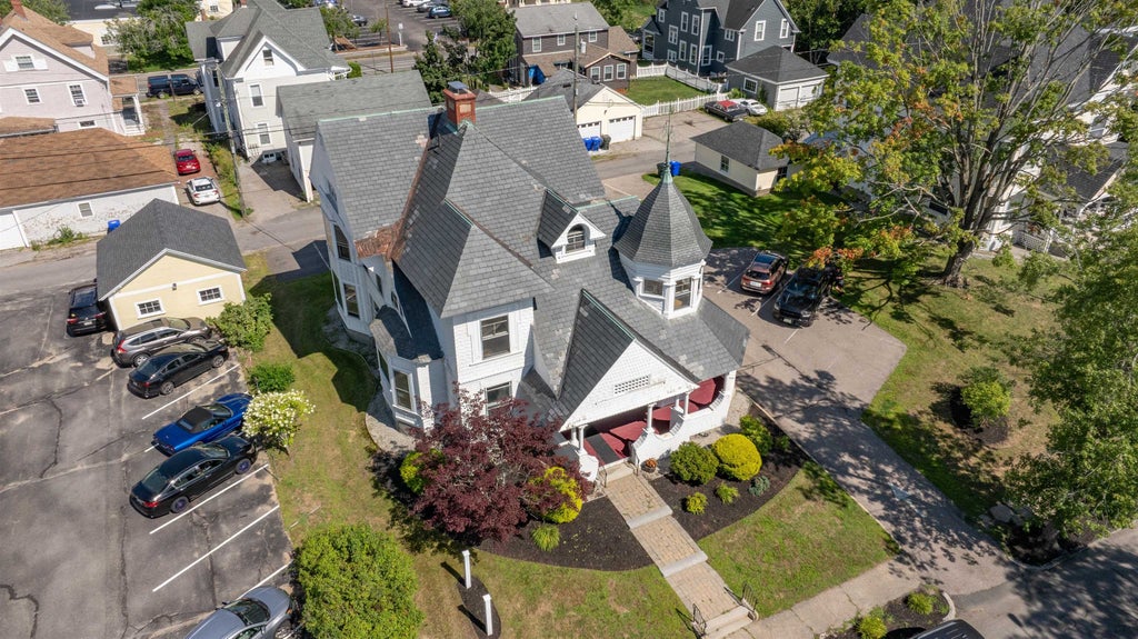 Photo of 121 Bay Street, Manchester, NH 03101 (MLS # 5109160)
