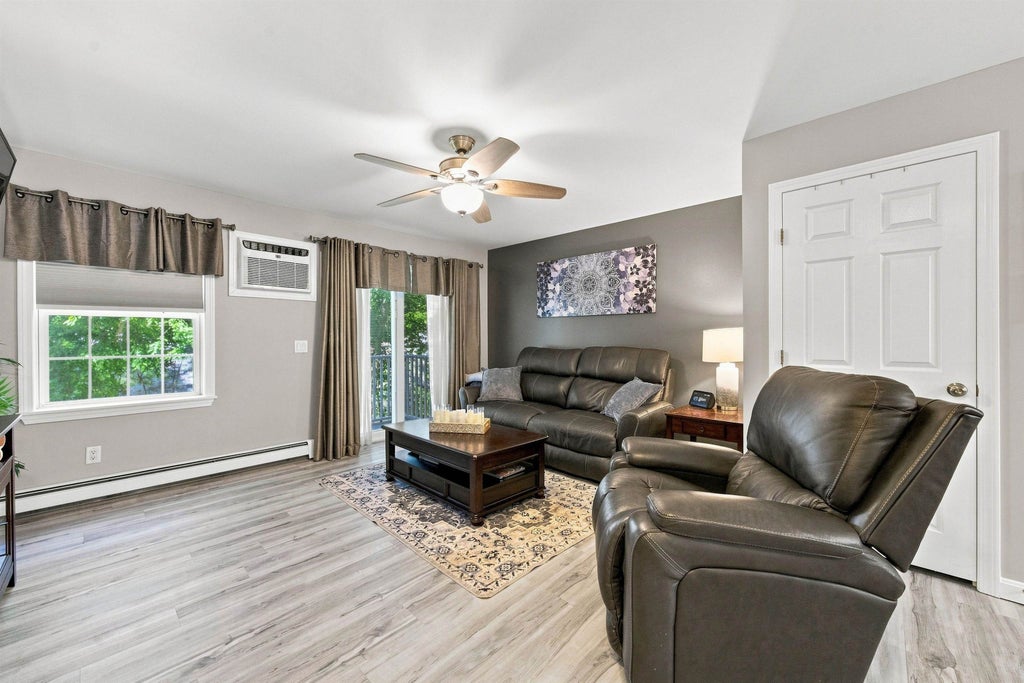 Photo of 1029 S. Mammoth Road #32, Manchester, NH 03109 (MLS # 5107068)