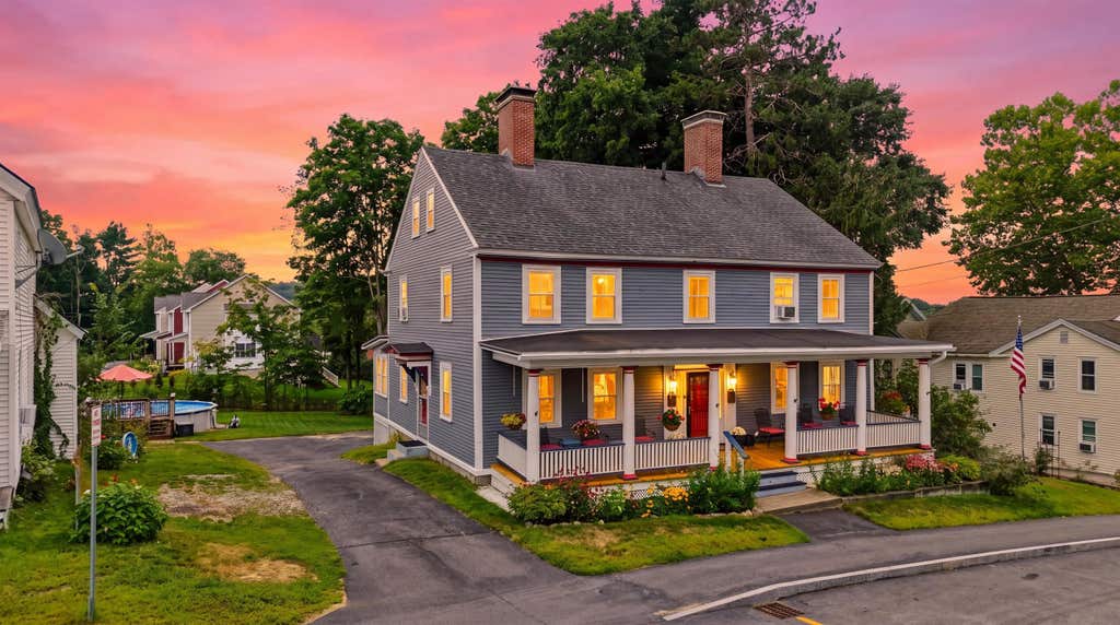 Photo of 179 Main Street, Pembroke, NH 03275 (MLS # 5105727)