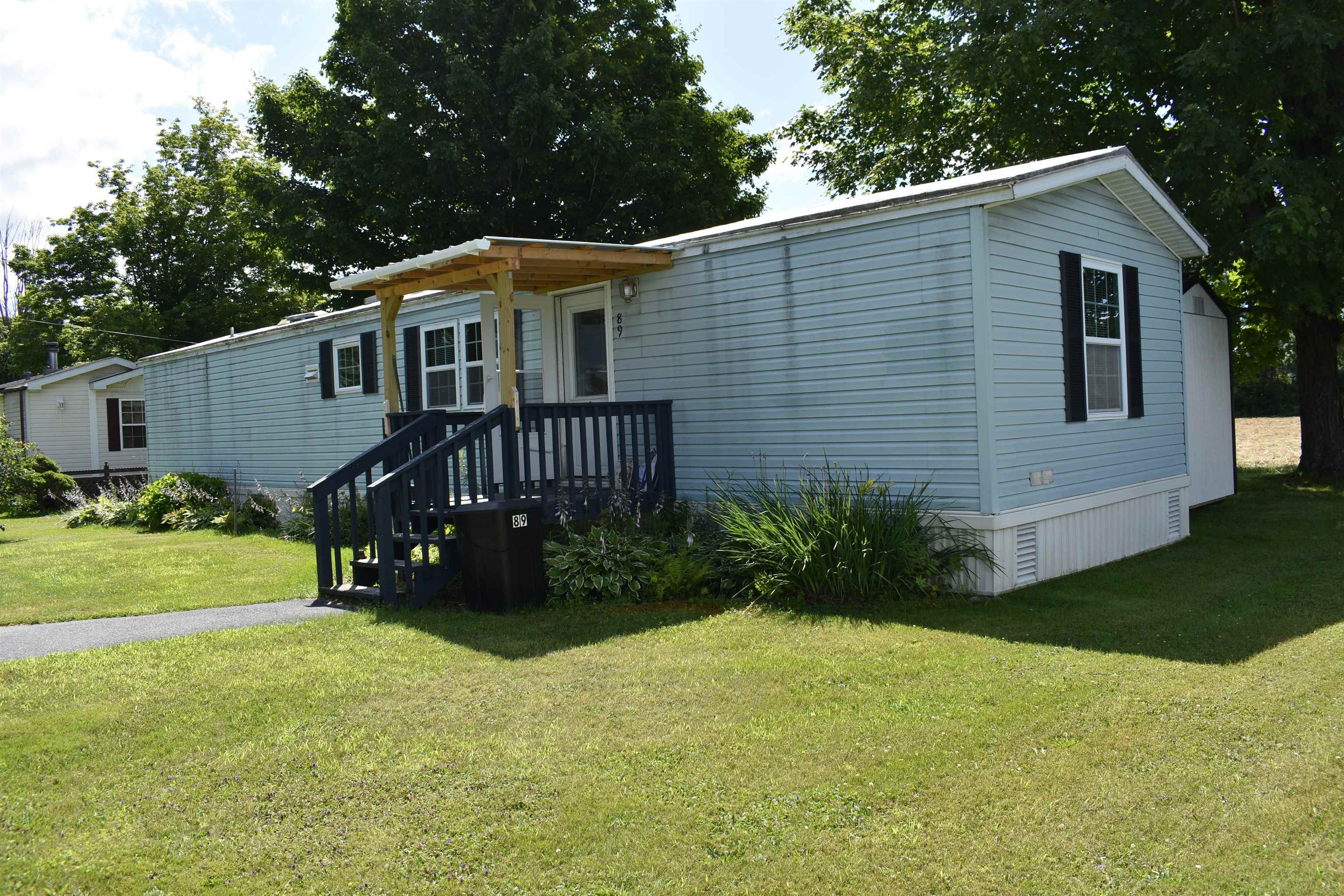 89 Roland Street - Photo 2