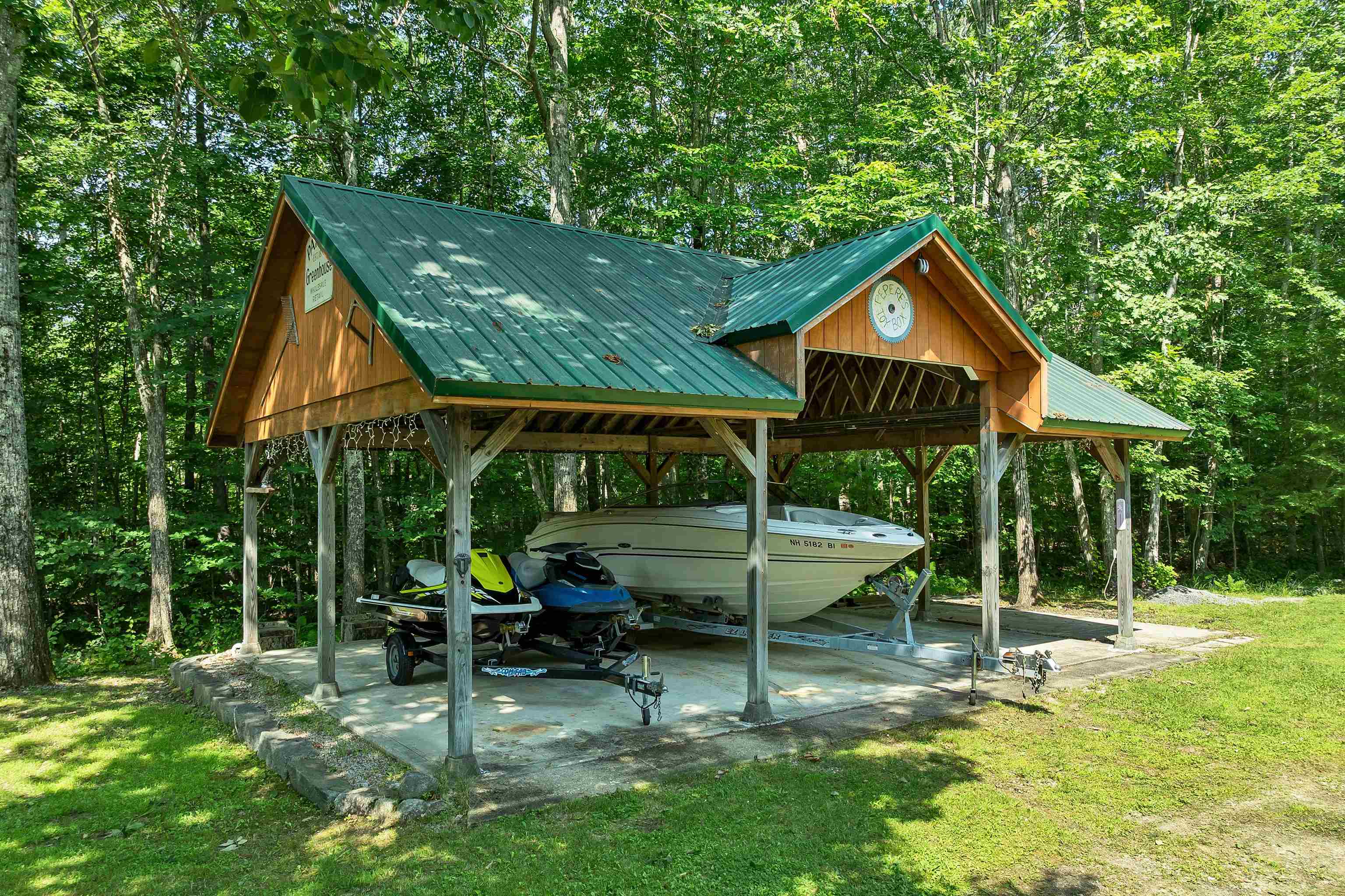 48 Paradise Drive