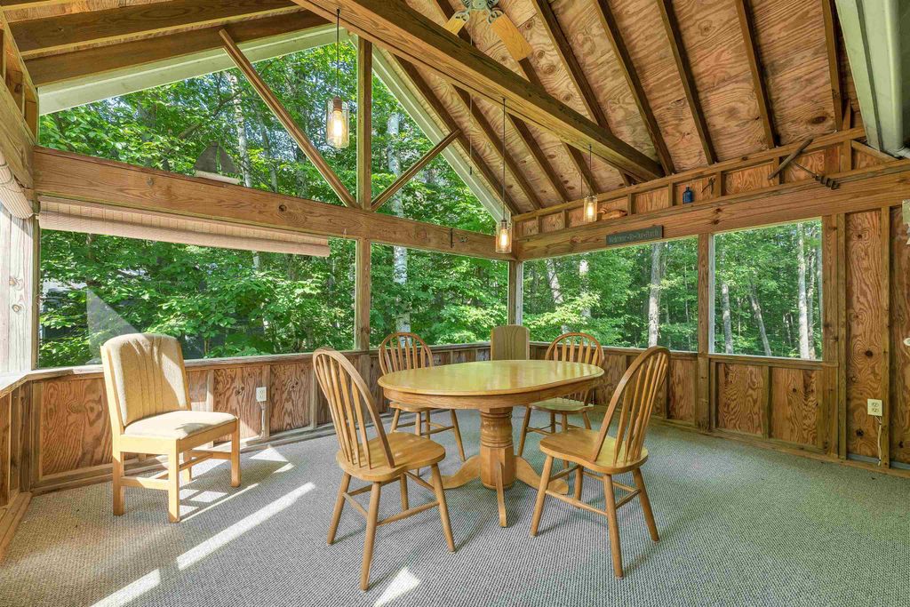 Photo of 48 Paradise Drive, Moultonborough, NH 03254 (MLS # 5101179)
