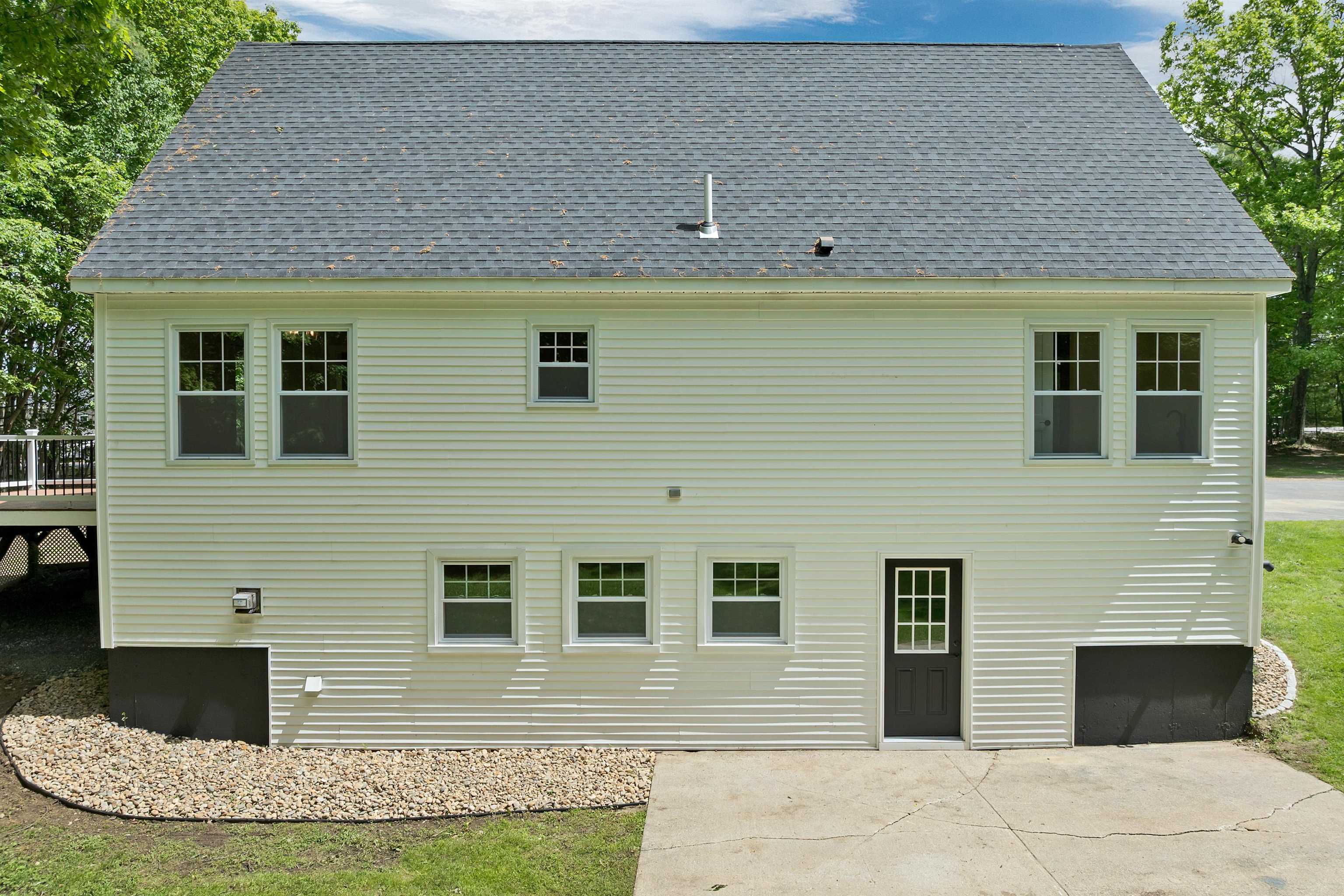 260 Center Hill Road