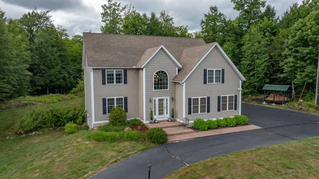 Photo of 32 Atlantic Drive, Rindge, NH 03461 (MLS # 5102744)