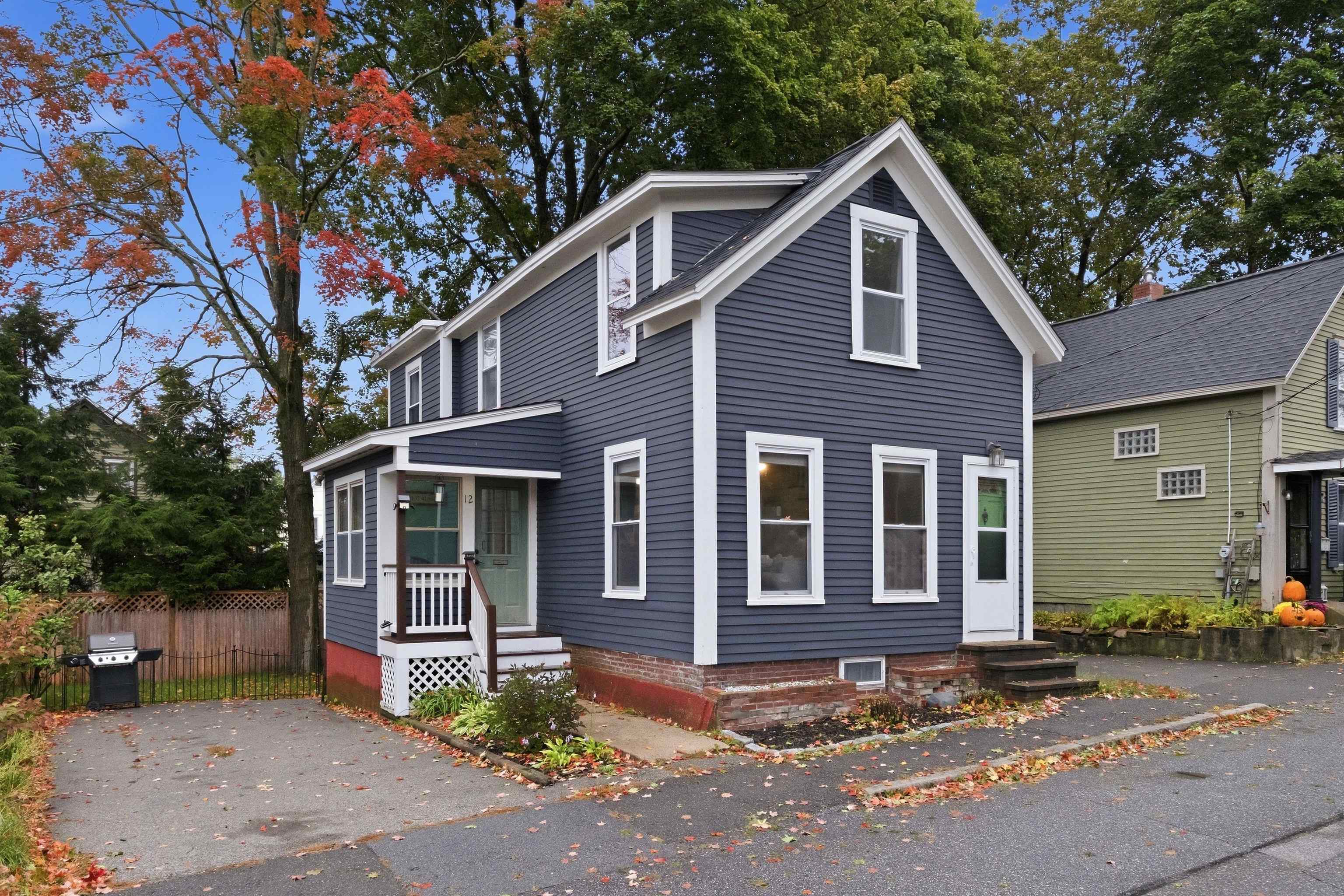 12 Perry Avenue