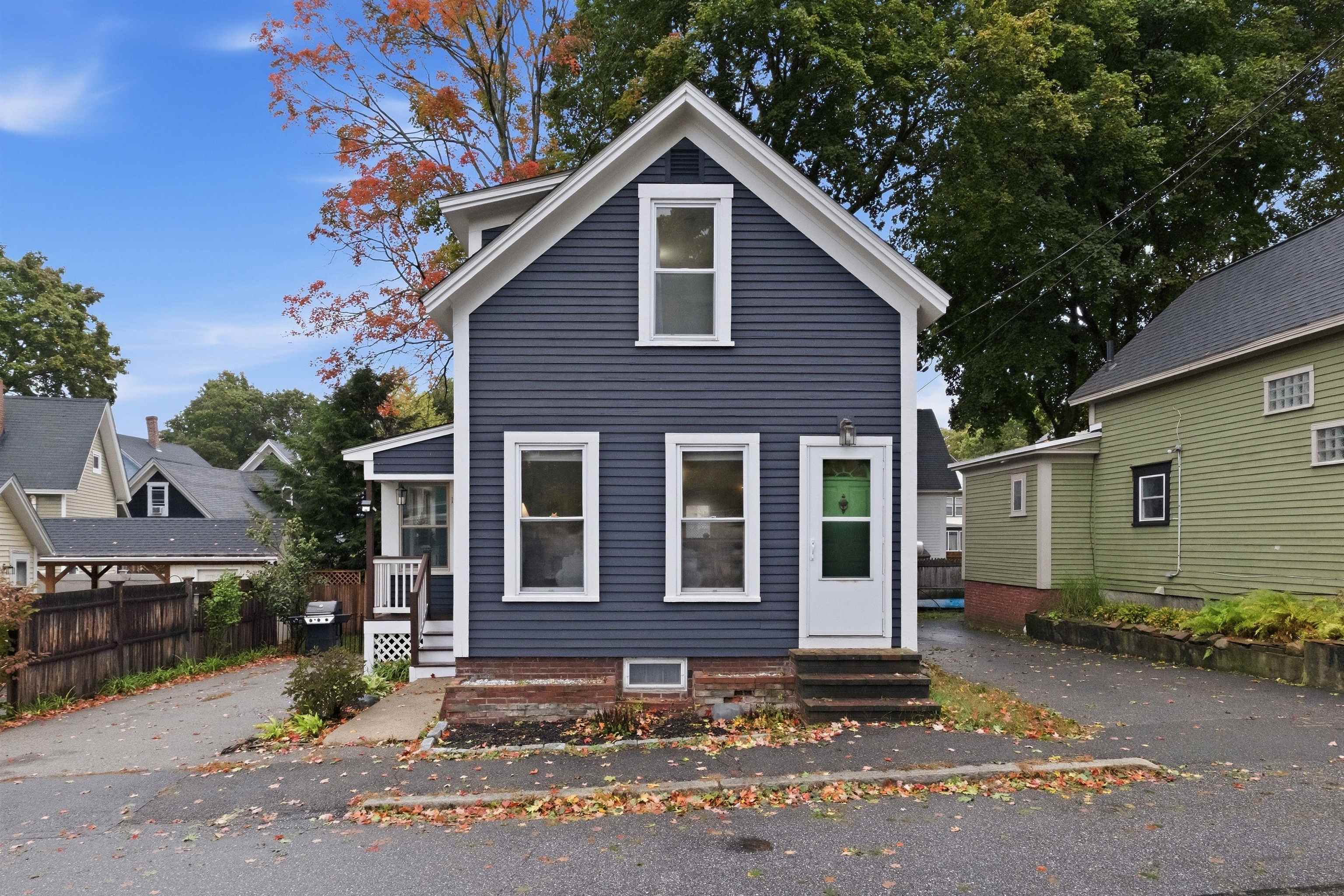 12 Perry Avenue