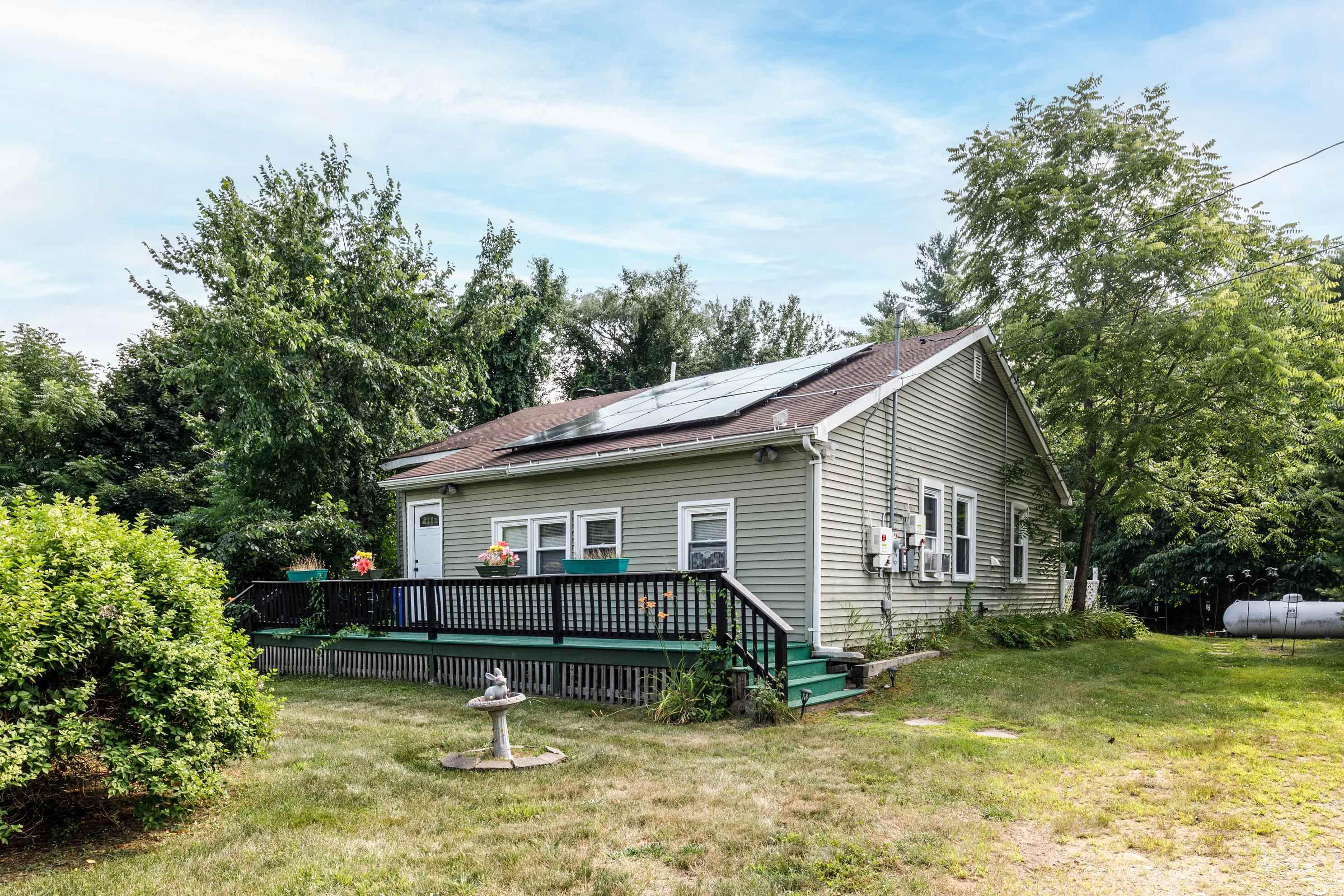 15 Tates Brook Road