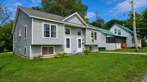 Photo of 9 New Street, St. Albans City, VT 05478 (MLS # 5105398)