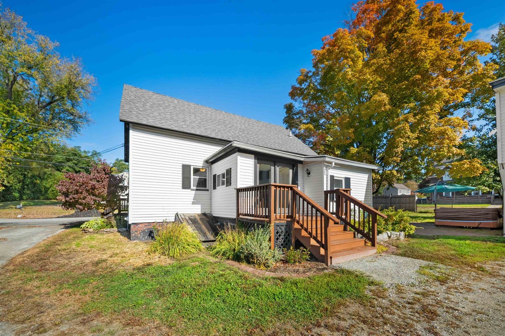 Photo of 153 Buck Street, Pembroke, NH 03275 (MLS # 5113798)