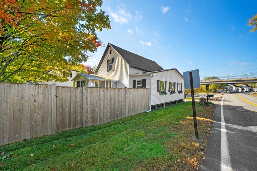 Photo of 153 Buck Street, Pembroke, NH 03275 (MLS # 5113798)