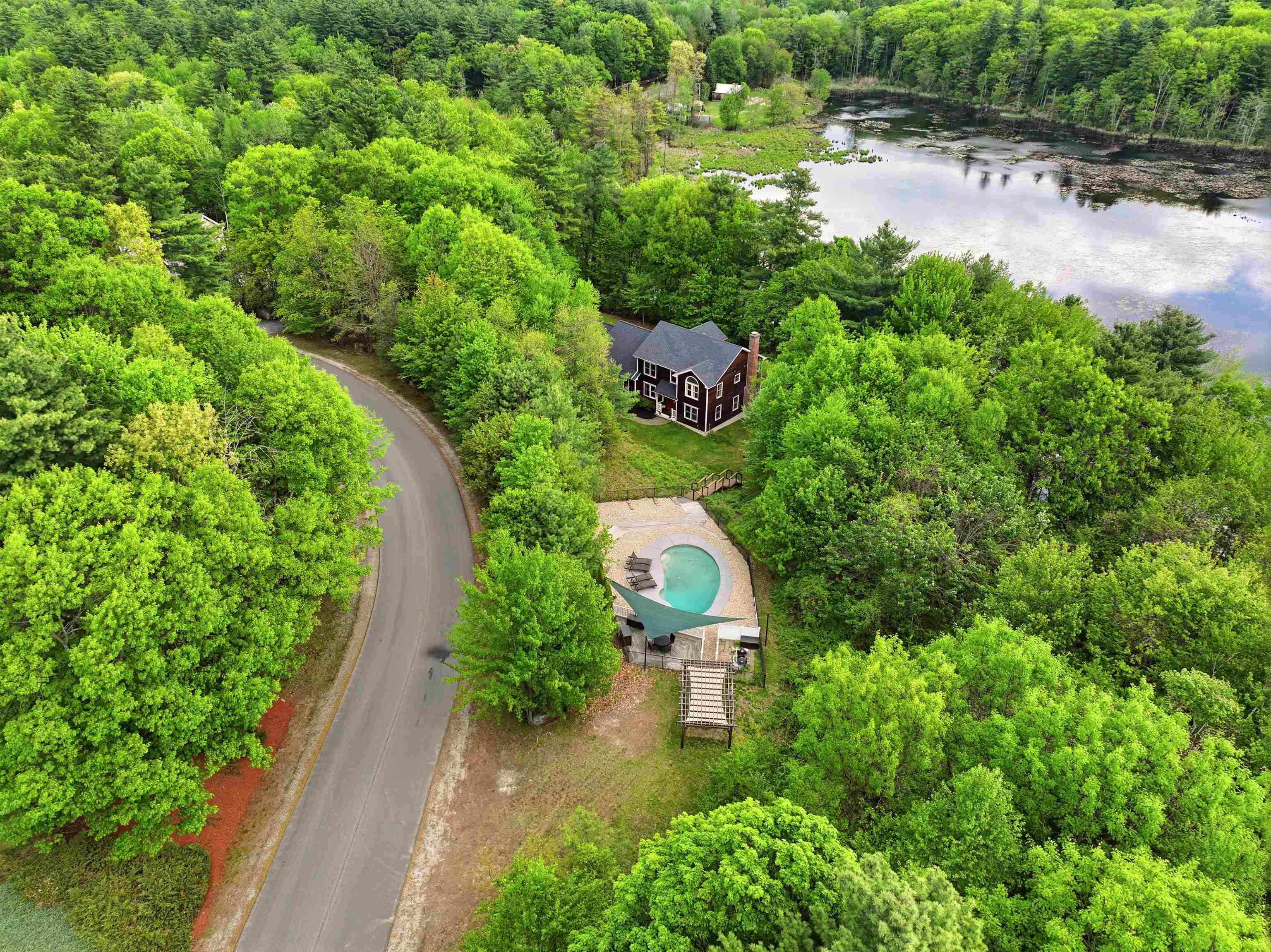 10 Ellison Drive
