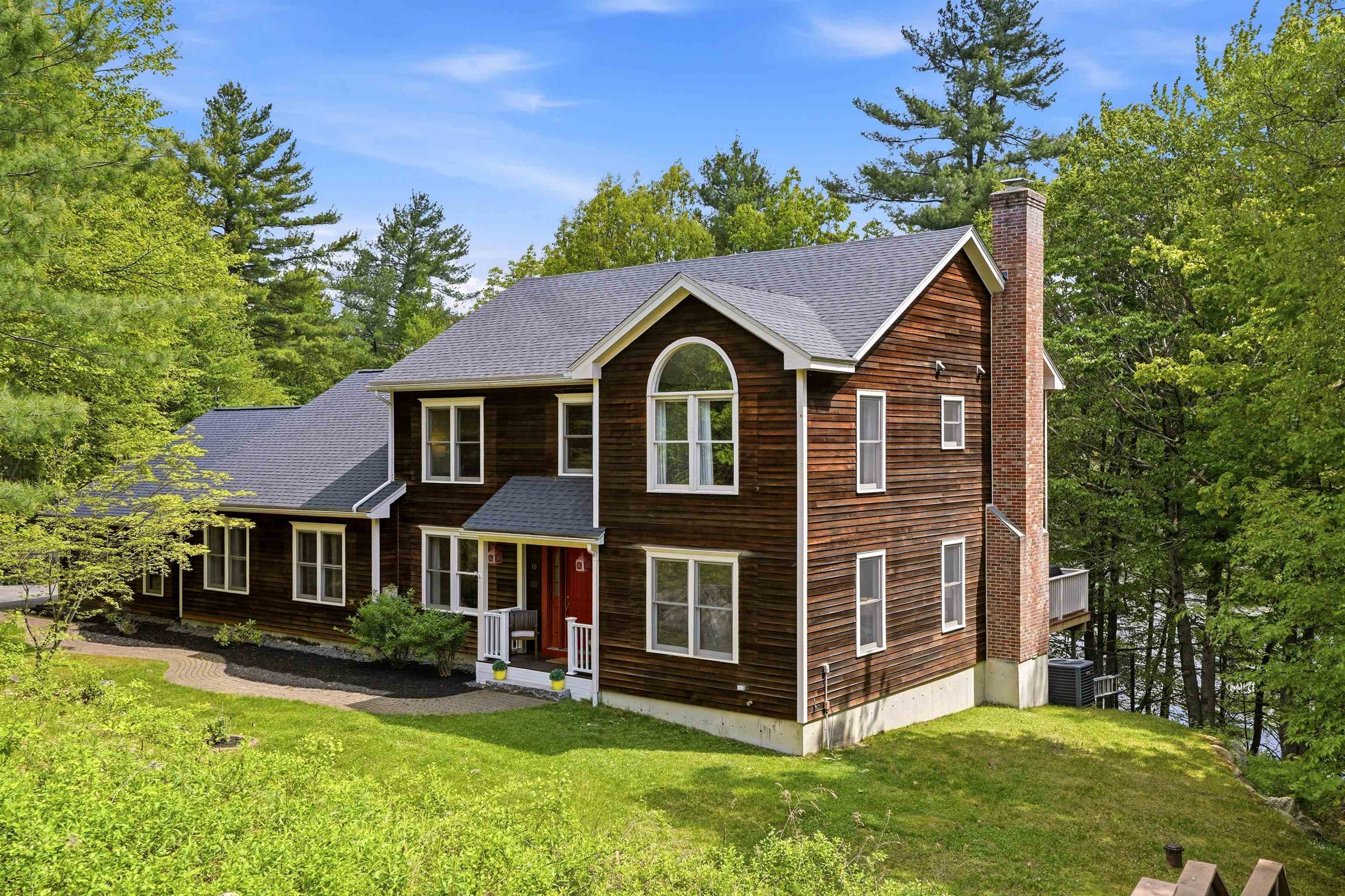 10 Ellison Drive