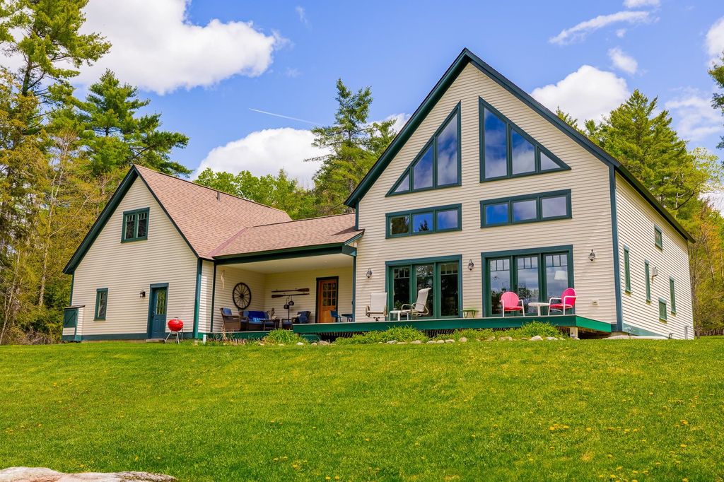 Photo of 11 Dunsinane Drive, Lebanon, NH 03766 (MLS # 5091442)