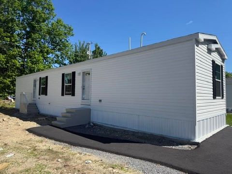 13 Noble Place, Londonderry, NH 03053 - #: 5095236