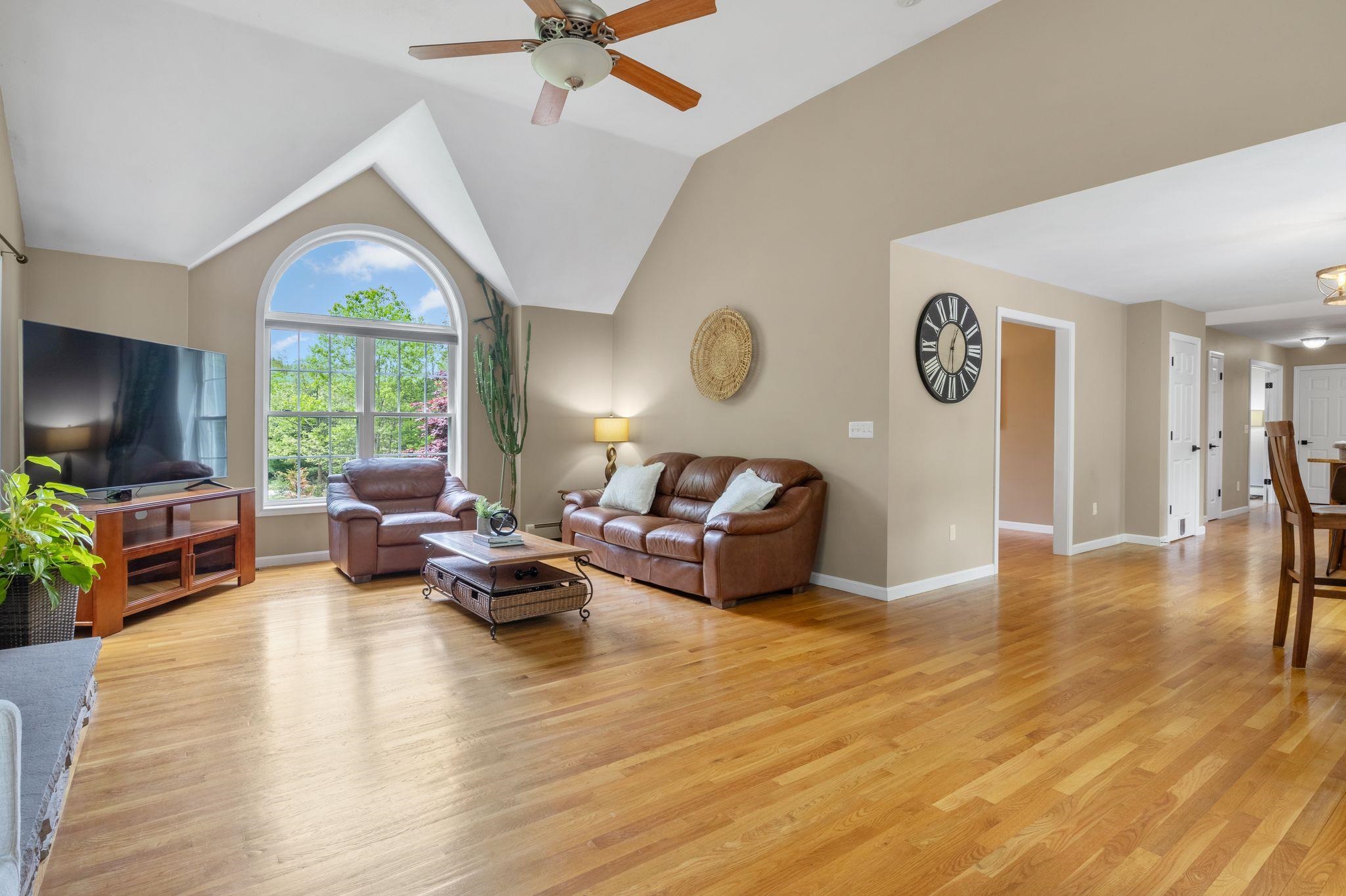 212 Oak Hill Road