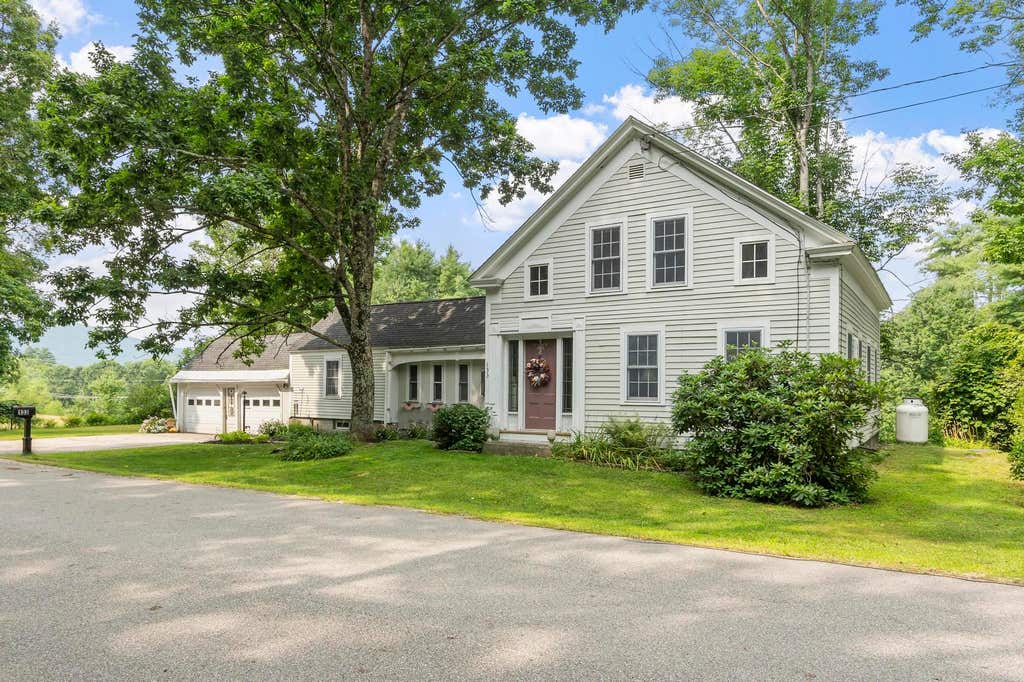 Photo of 133 Holbrook Avenue, Swanzey, NH 03446 (MLS # 5102437)