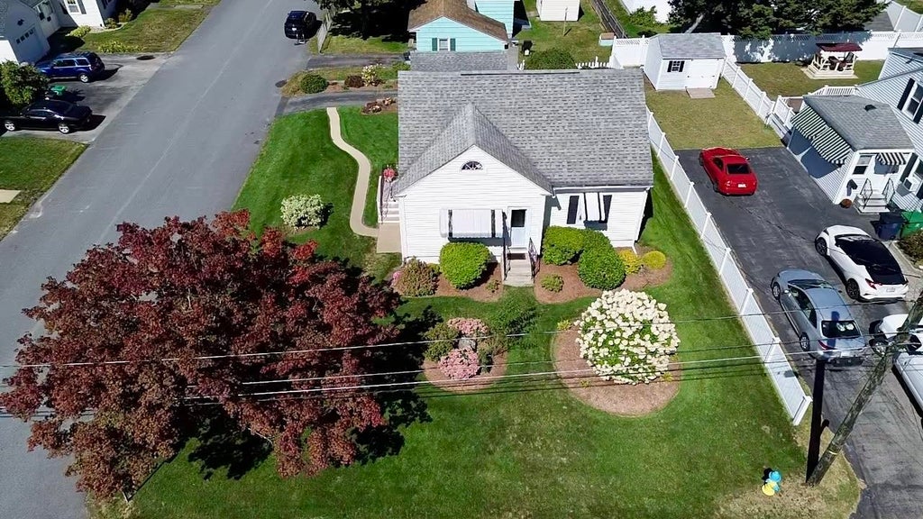 Photo of 11 Victor Avenue, Nashua, NH 03060 (MLS # 5110128)