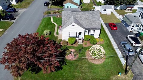 Photo of 11 Victor Avenue, Nashua, NH 03060 (MLS # 5110128)