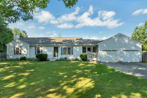 Photo of 84 Fremont Road, Raymond, NH 03077 (MLS # 5097551)