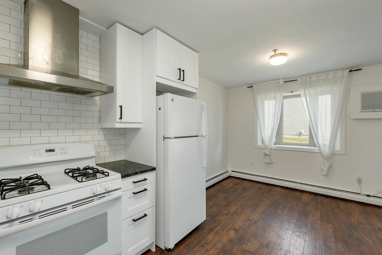28 Tideview Drive