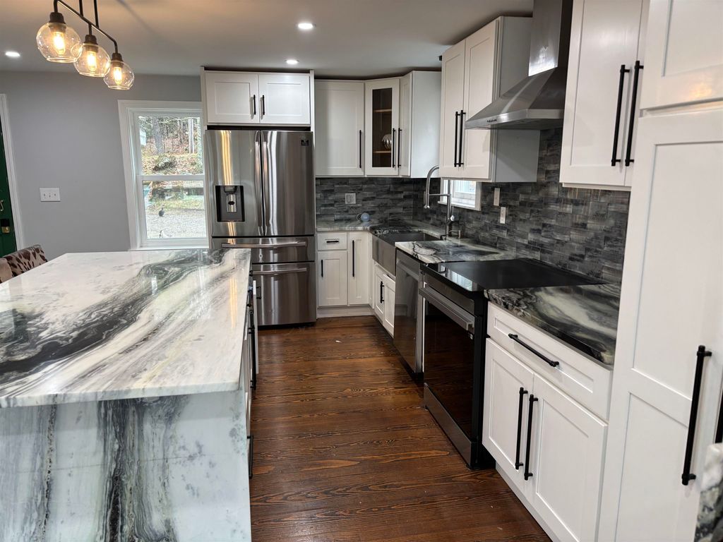 Photo of 65 Greenleaf Road, Sharon, NH 03458 (MLS # 5086381)