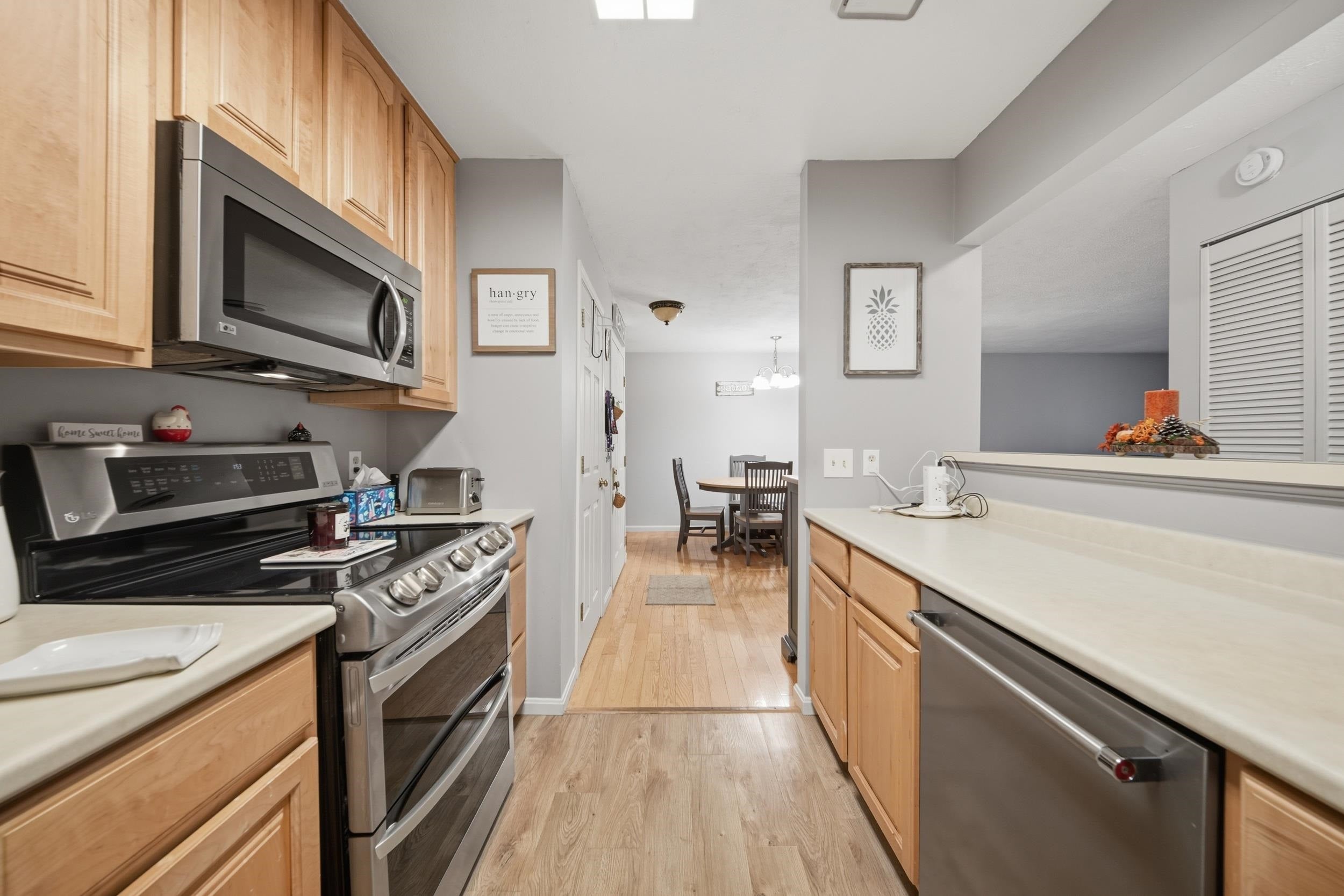 5 Bartemus Trail 301