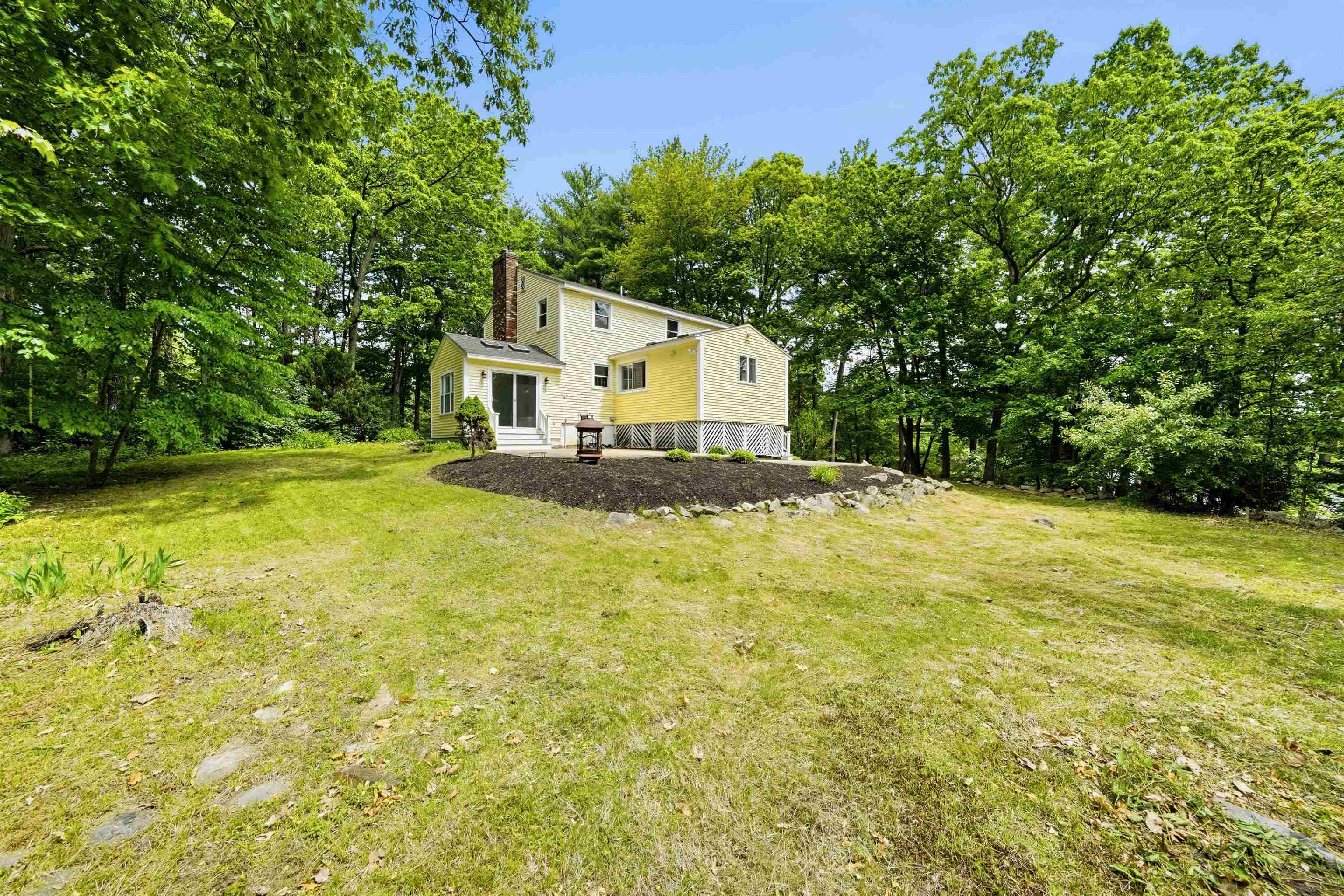 27 Gilcreast Road