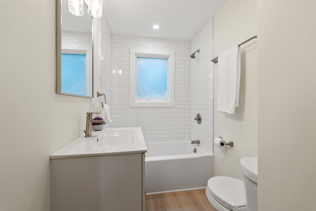 Photo of 8 Blue Hill Avenue #Unit A, Nashua, NH 03064 (MLS # 5113307)