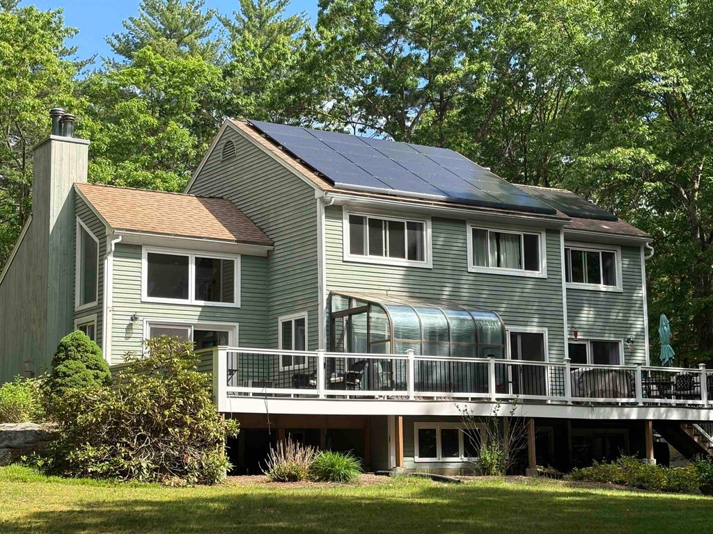 Photo of 37 Standish Way, Amherst, NH 03031 (MLS # 5085085)