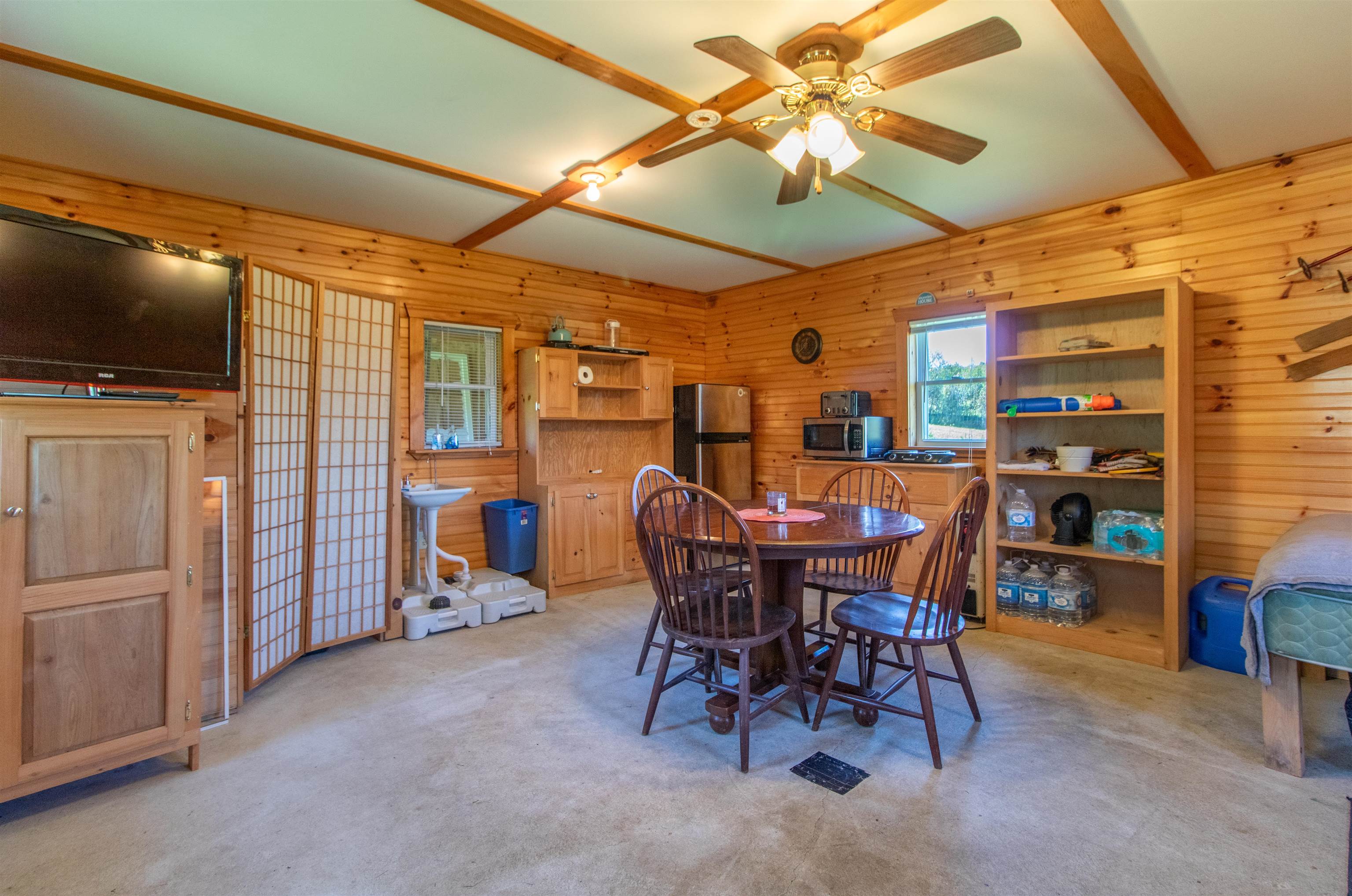 5224 Willoughby Lake Road
