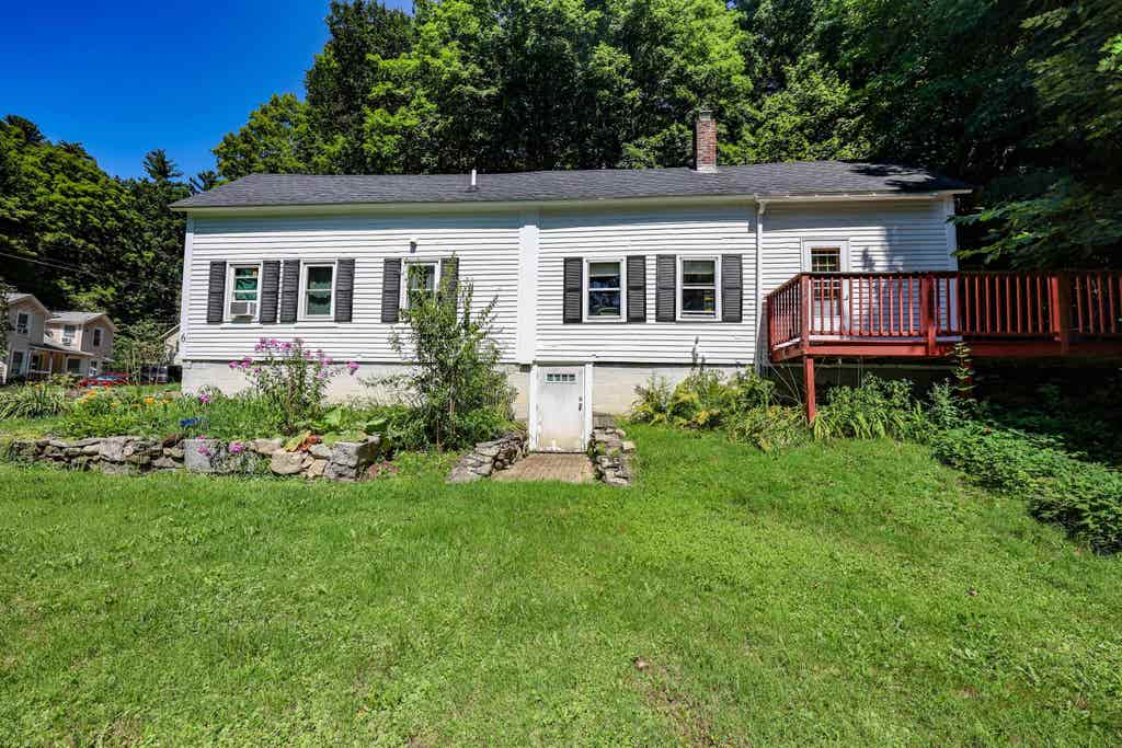 Photo of 6 Mill Street, Concord, NH 03301 (MLS # 5104429)