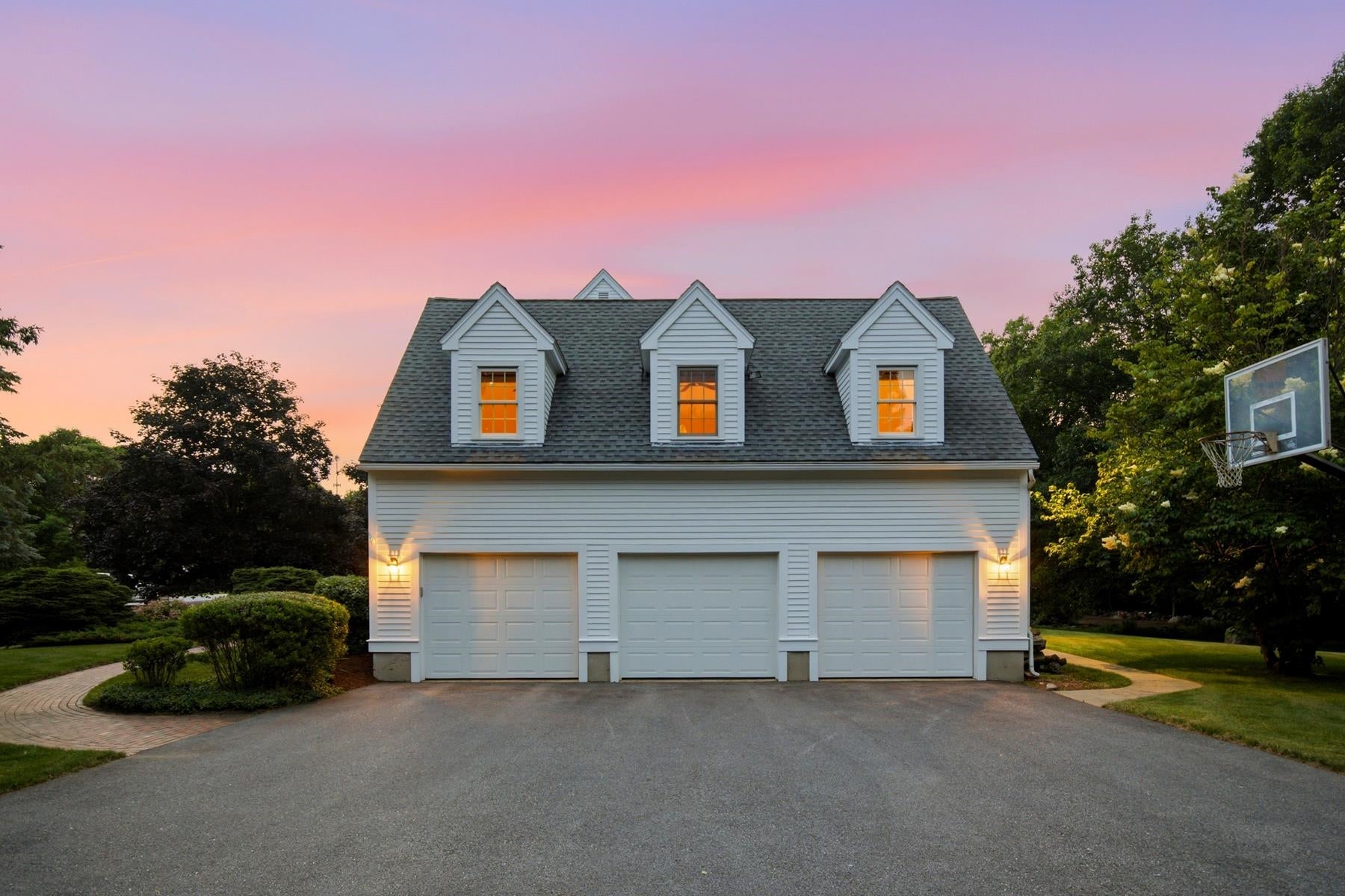 4 Berry Hill Road
