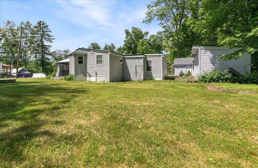 Photo of 22 Collette's Grove Road, Derry, NH 03038 (MLS # 5093226)