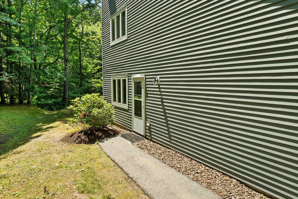 Photo of 36 Circle Drive #1, Ashland, NH 03217 (MLS # 5101051)