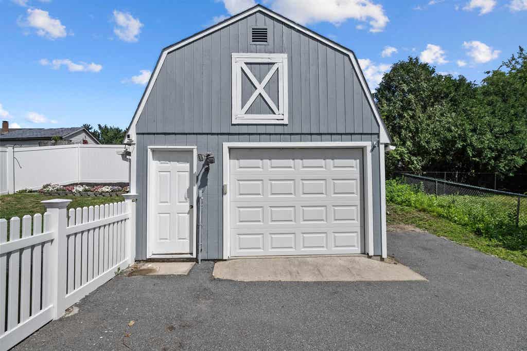 Photo of 219 Rhode Island Avenue, Manchester, NH 03104 (MLS # 5103381)