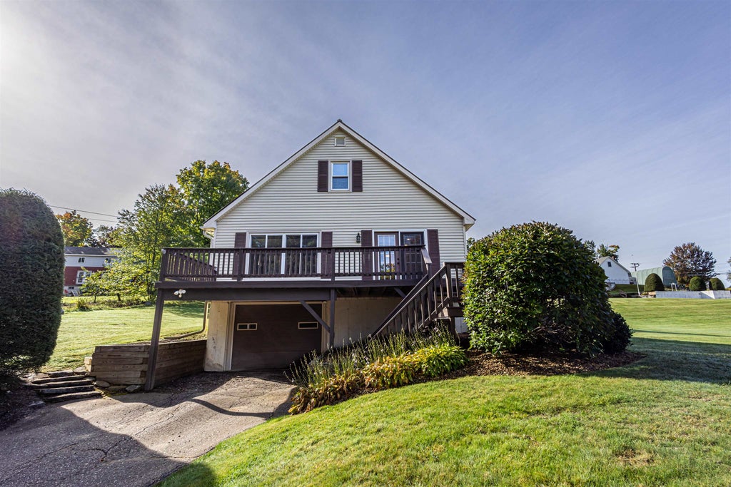 Photo of 47 Bay Hill Road, Northfield, NH 03276 (MLS # 5112283)