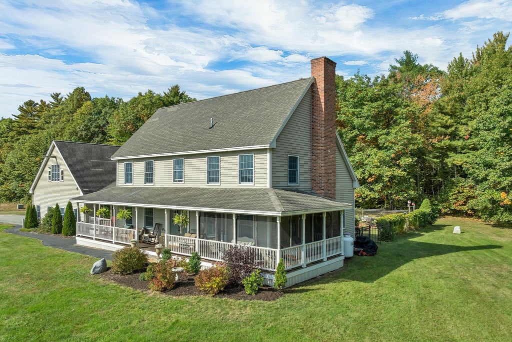 Photo of 35 Quinns Field, Rochester, NH 03867 (MLS # 5113281)