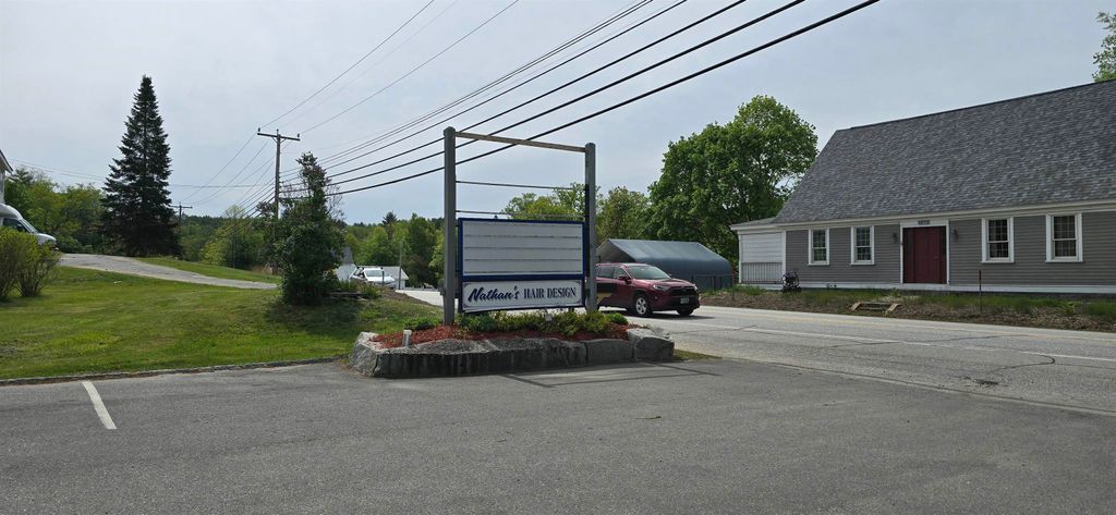 Photo of 1578 Dover Road, Epsom, NH 03234 (MLS # 5091086)
