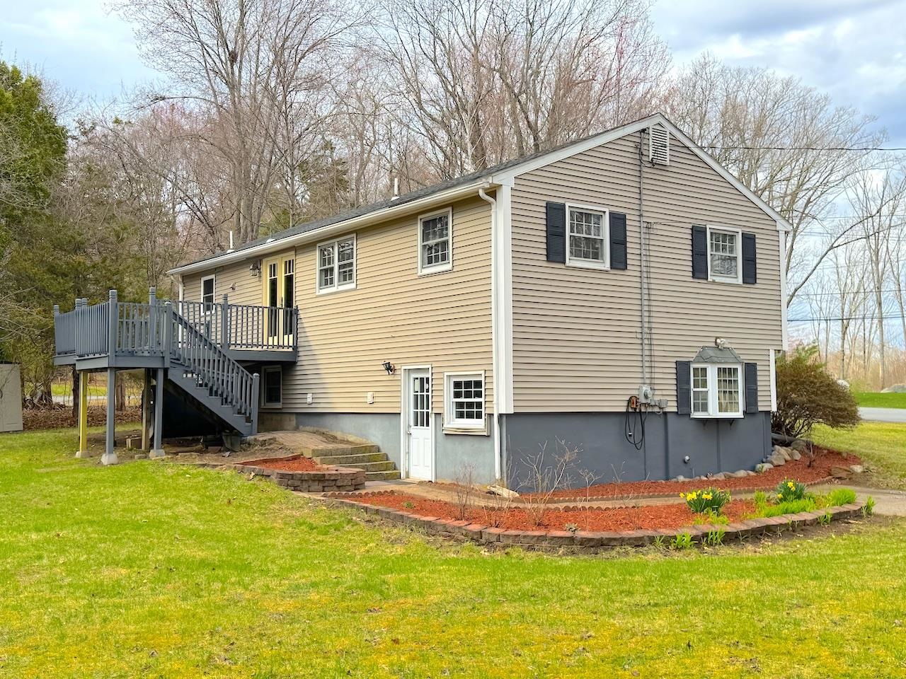 30 Highland Street