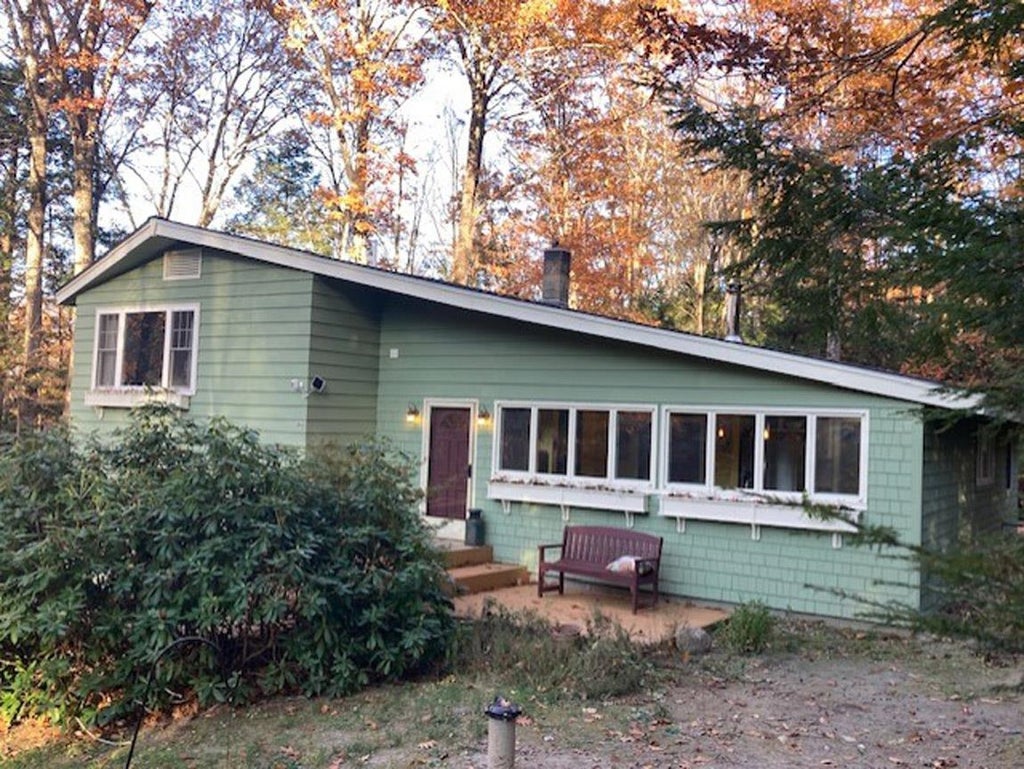 Photo of 149 Thurlow Street, Plymouth, NH 03264 (MLS # 5114004)