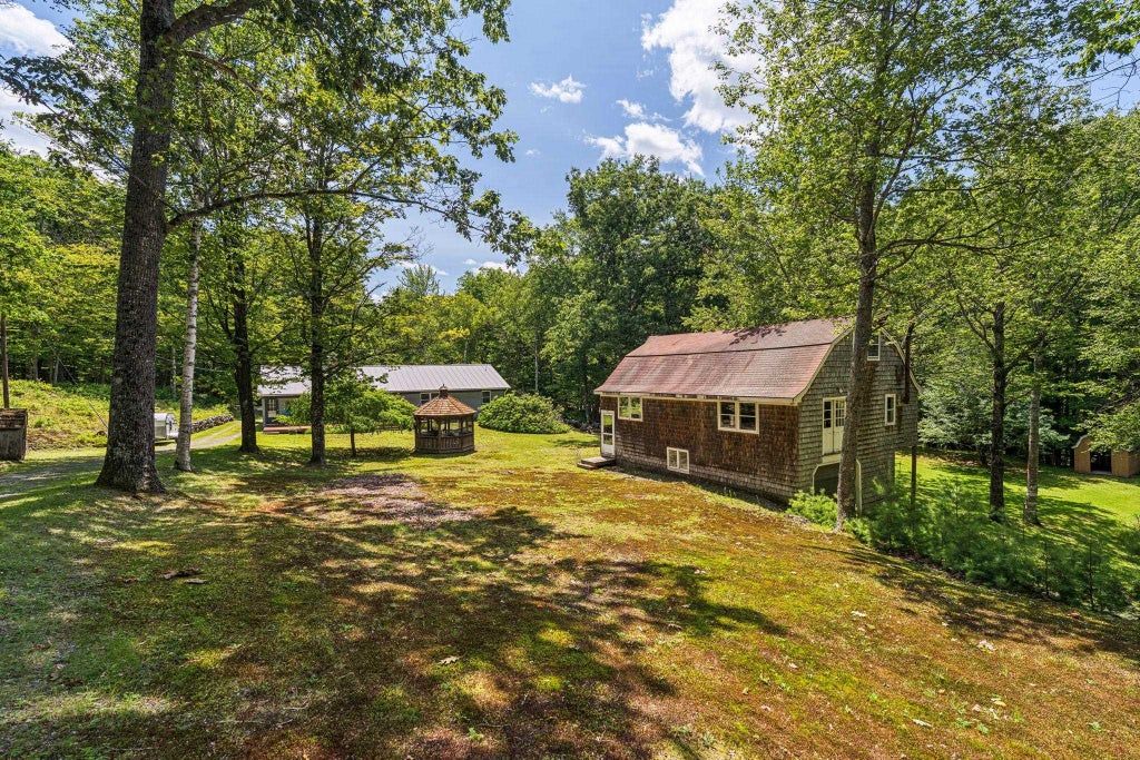 Photo of 72 Ledge Drive, Plainfield, NH 03781 (MLS # 5102953)