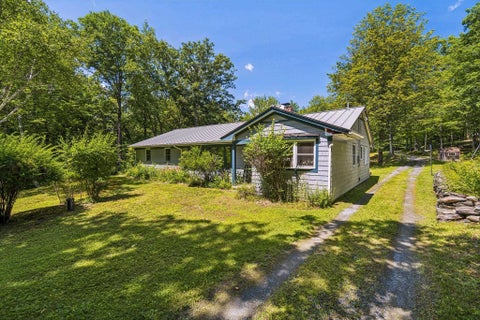 Photo of 72 Ledge Drive, Plainfield, NH 03781 (MLS # 5102953)