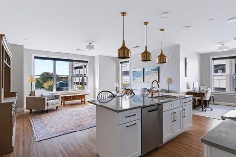 Photo of 99 Foundry Place #305, Portsmouth, NH 03801 (MLS # 5113696)