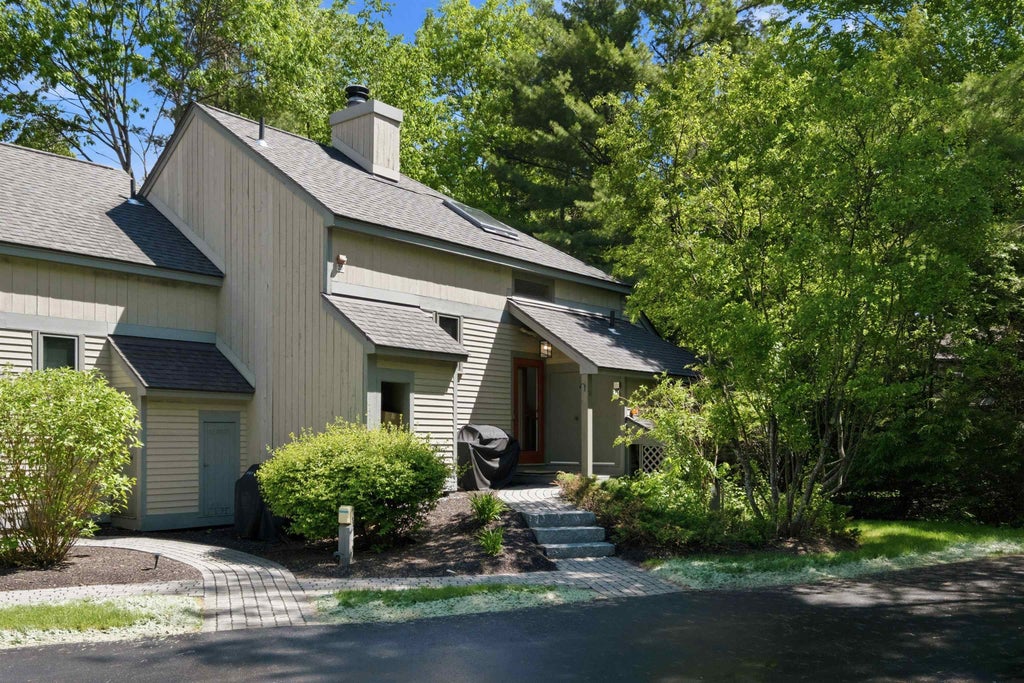 Photo of 2696 Lake Shore Road #91, Gilford, NH 03249 (MLS # 5092480)