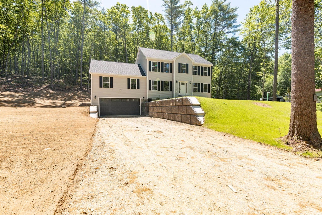 Photo of 152 Brewster Road, Barrington, NH 03825 (MLS # 5086419)