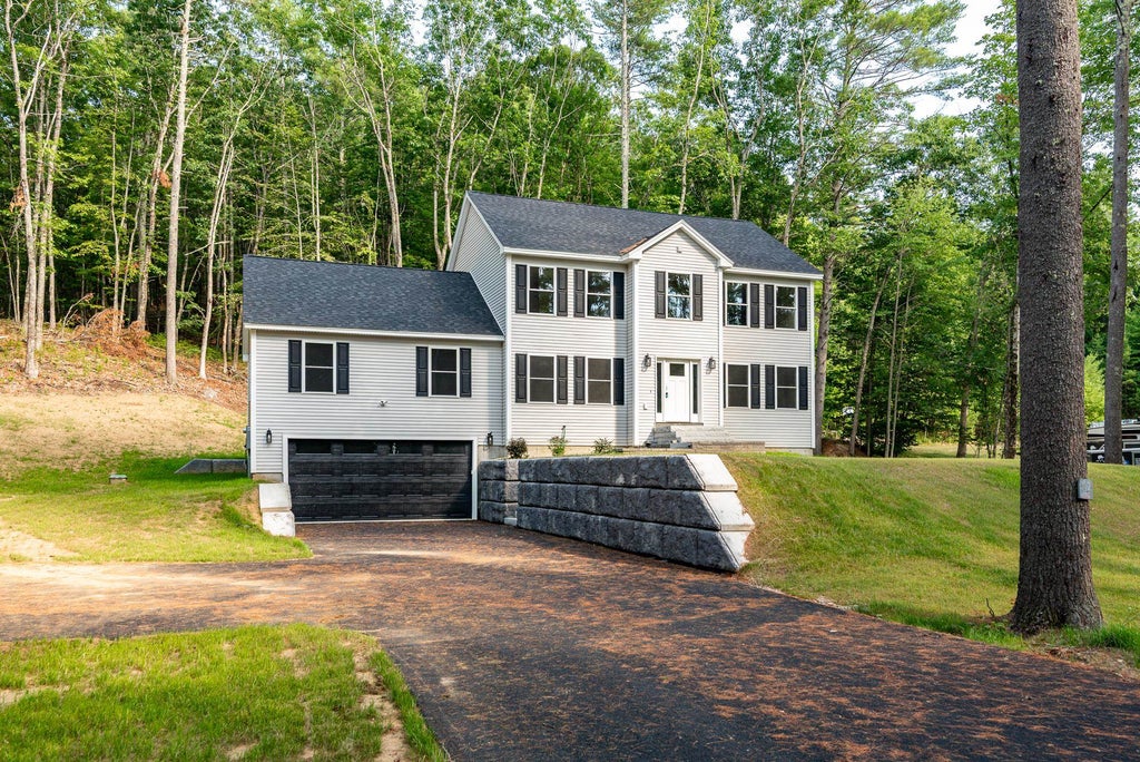 Photo of 152 Brewster Road, Barrington, NH 03825 (MLS # 5086419)